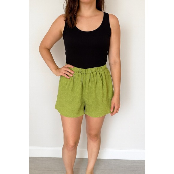 Shein Green Textured Shorts Elastic Waist Casual Comfy Cute XS - Picture 1 of 4